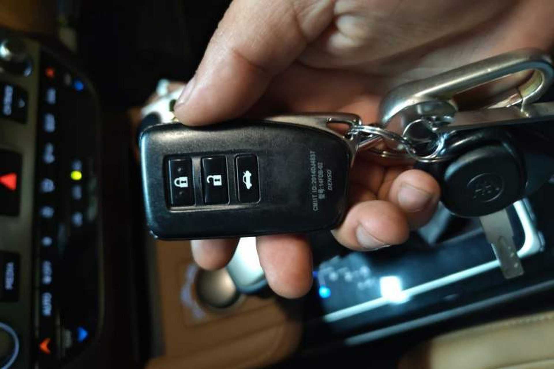 Used Lexus ES 2015 200 Elite Edition Vehicle Key