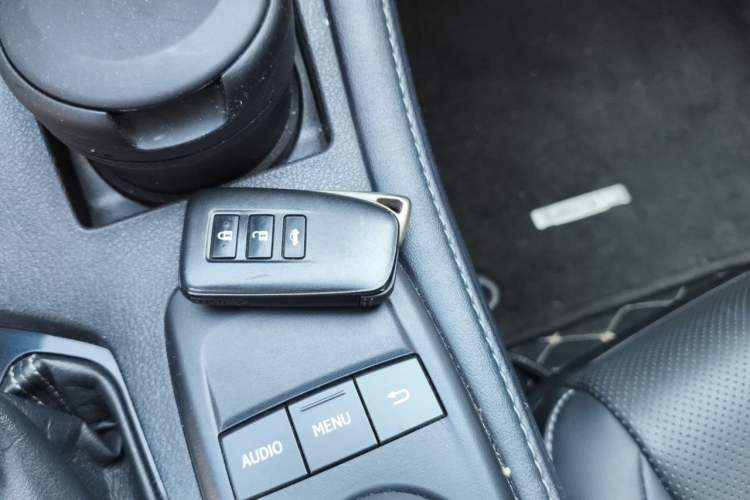 Used Lexus ES 2015 200 Elite Edition Vehicle Key