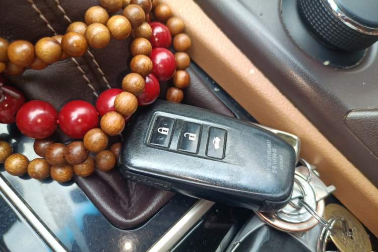 Used Lexus ES 2015 200 Elite Edition Vehicle Key