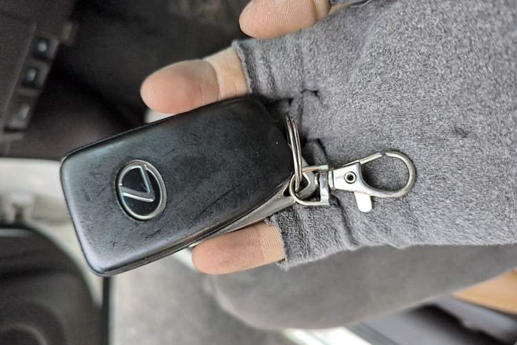 Used Lexus ES 2015 200 Elite Edition Vehicle Key
