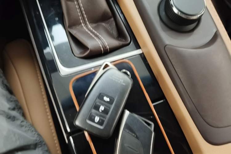 Used Lexus ES 2015 200 Elite Edition Vehicle Key