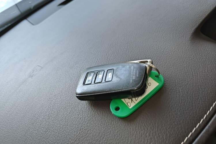 Used Lexus ES 2015 200 Elite Edition Vehicle Key