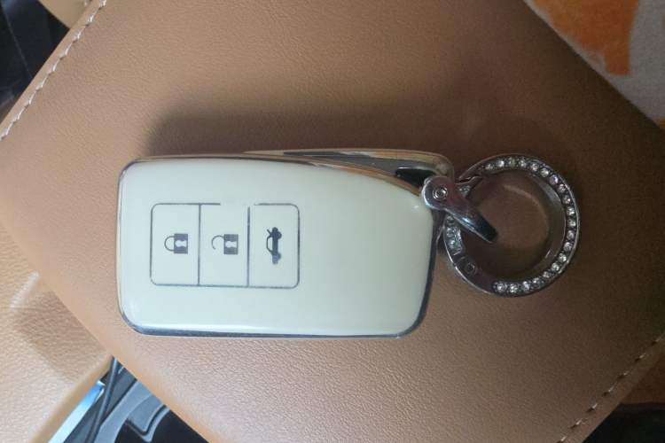 Used Lexus ES 2015 200 Comfort Edition Vehicle Key