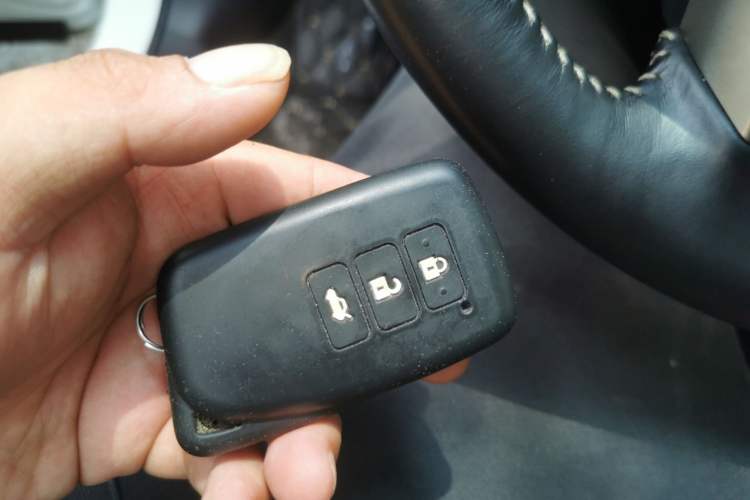 Used Lexus ES 2015 200 Elite Edition Vehicle Key