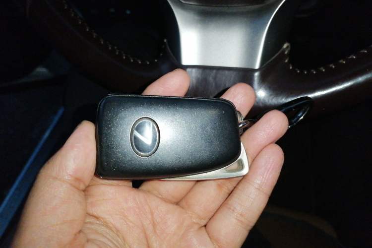 Used Lexus ES 2015 200 Elite Edition Vehicle Key