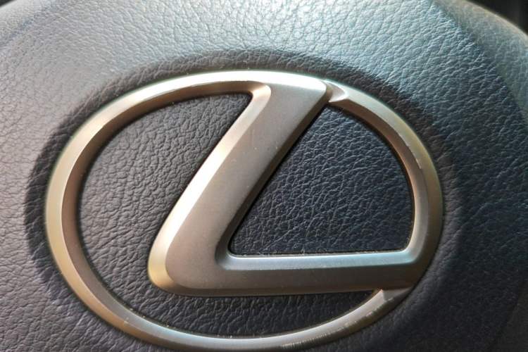 Used Lexus ES 2015 200 Elite Edition Vehicle Key