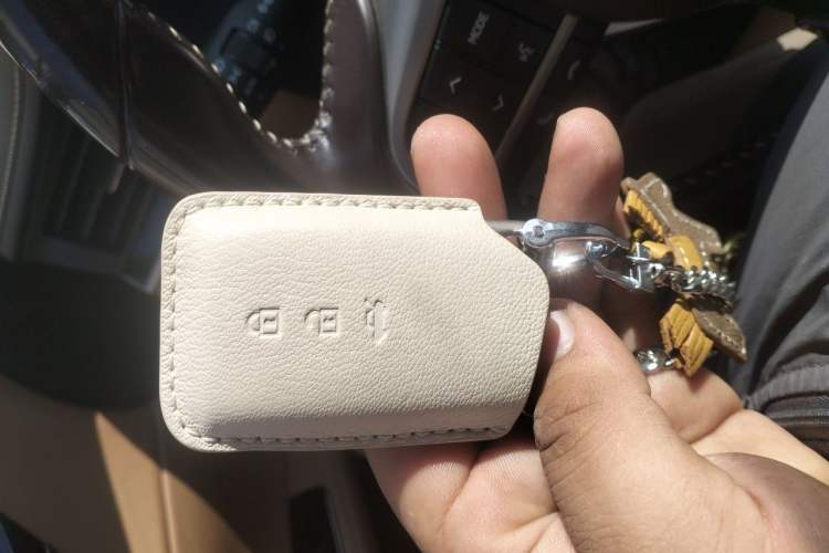 Used Lexus ES 2015 200 Elite Edition Vehicle Key