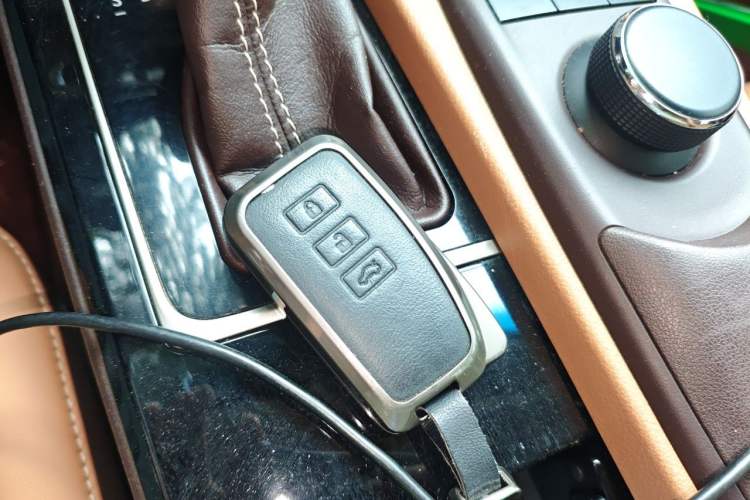 Used Lexus ES 2015 200 Elite Edition Vehicle Key