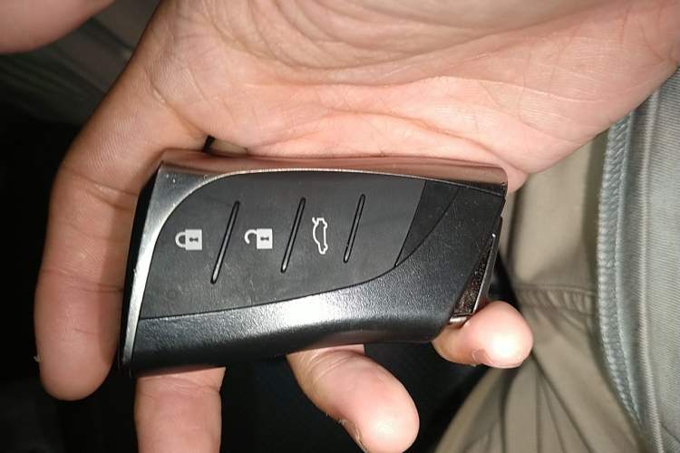 Used Lexus ES 2015 200 Elite Edition Vehicle Key