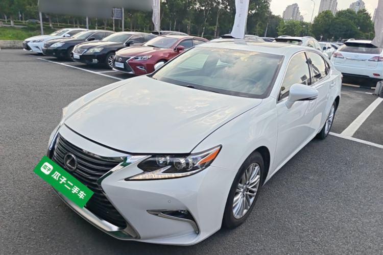 Used Lexus ES 2015 200 Elite Edition Guazi used car, China used car export, Used car for sale, Used  cars, Cheapest cars for sale