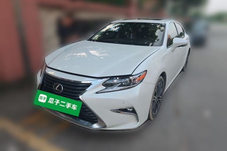 Used Lexus ES 2015 250 Elegant Edition Guazi used car, China used car export, Used car for sale, Used cars, Cheapest cars for sale