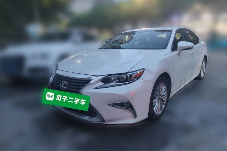 Used Lexus ES 2015 200 Elite Edition Guazi used car, China used car export, Used car for sale, Used  cars, Cheapest cars for sale