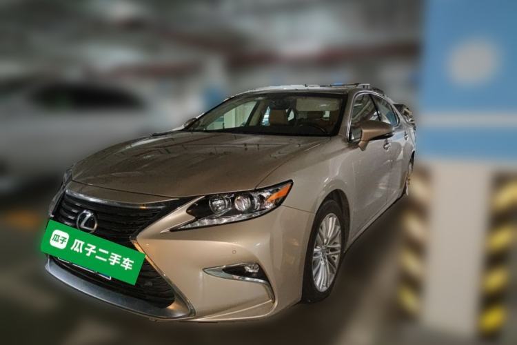Used Lexus ES 2015 250 Elegant Edition Guazi used car, China used car export, Used car for sale, Used Lexus cars, Cheapest cars for sale