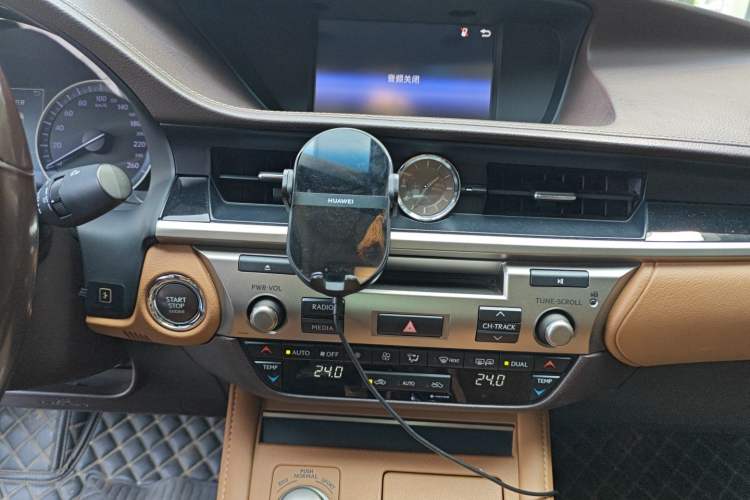 Used Lexus ES 2015 200 Elite Edition Audio And AC Panel