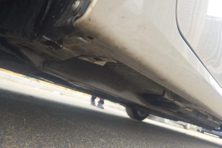 Used Lexus ES 2015 300h Comfort Edition Chassis Front Left