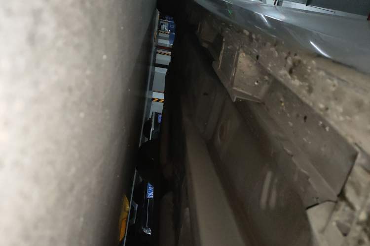 Used Lexus ES 2015 300h Luxury Edition Chassis Front Right