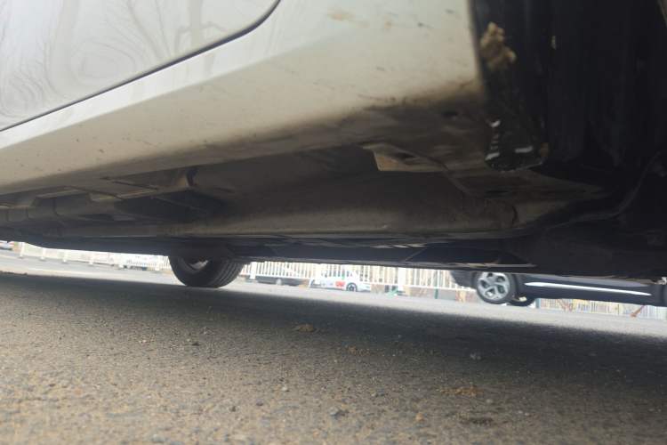 Used Lexus ES 2015 300h Comfort Edition Chassis Front Right