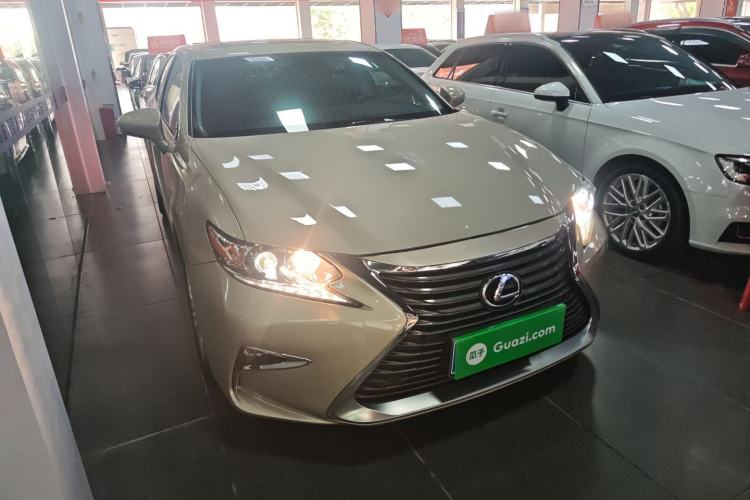 Used Lexus ES 2015 200 Elite Edition Exterior 2