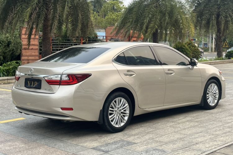 Used Lexus ES 2015 250 Elegant Edition Exterior 4