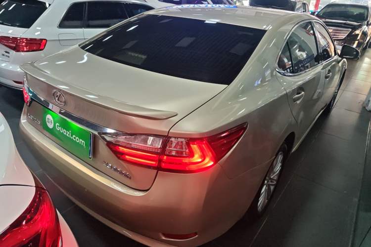 Used Lexus ES 2015 200 Elite Edition Exterior 5