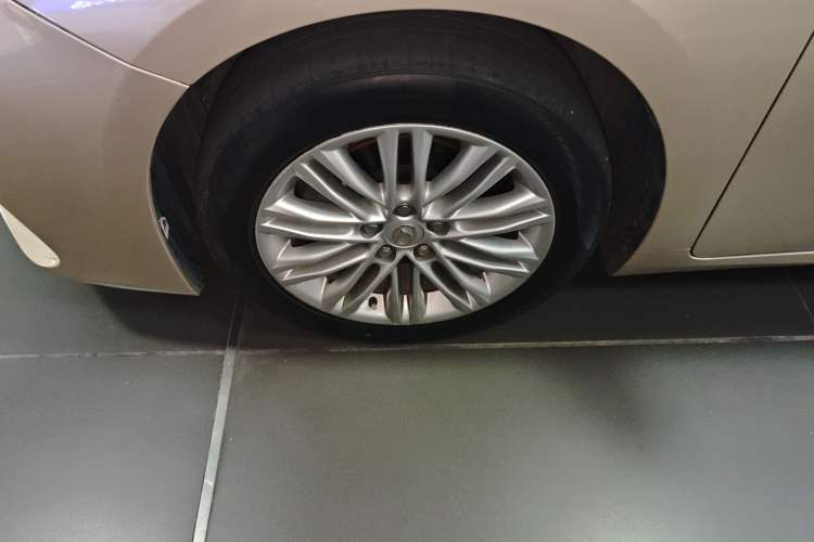 Used Lexus ES 2015 200 Elite Edition Exterior 7