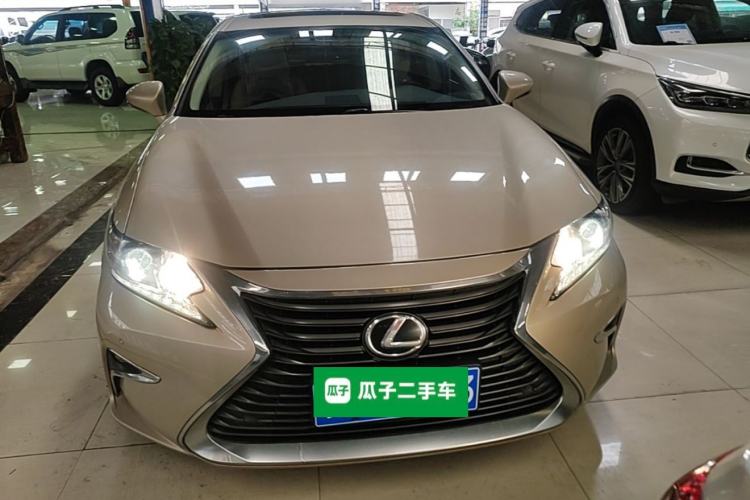 Used Lexus ES 2015 200 Elite Edition Front