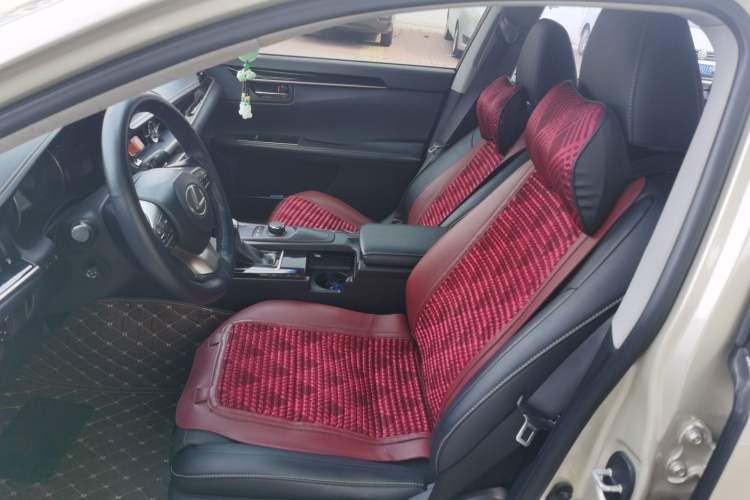 Used Lexus ES 2015 300h Comfort Edition Left Front Seat