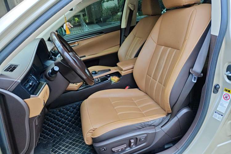 Used Lexus ES 2015 200 Elite Edition Left Front Seat