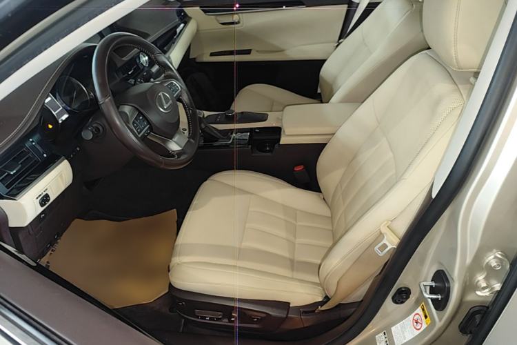 Used Lexus ES 2015 200 Elite Edition Left Front Seat