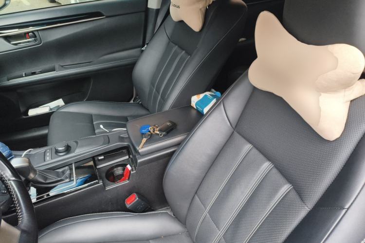 Used Lexus ES 2015 200 Elite Edition Left Front Seat