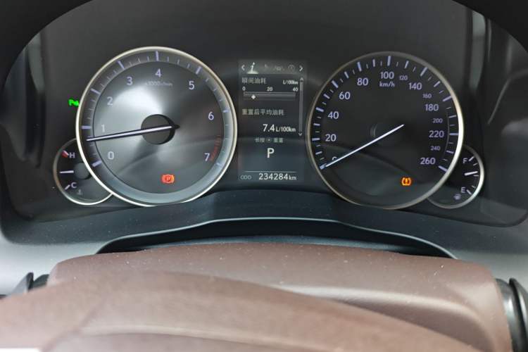 Used Lexus ES 2015 200 Elite Edition Odometer Close Up