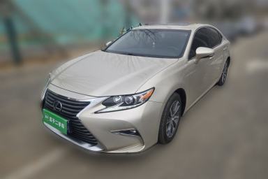 Used Lexus ES 2015 300h Comfort Edition