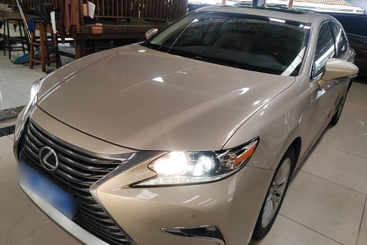 Used Lexus ES 2015 200 Elite Edition Guazi used car, China used car export, Used car for sale, Used Lexus cars, Cheapest cars for sale