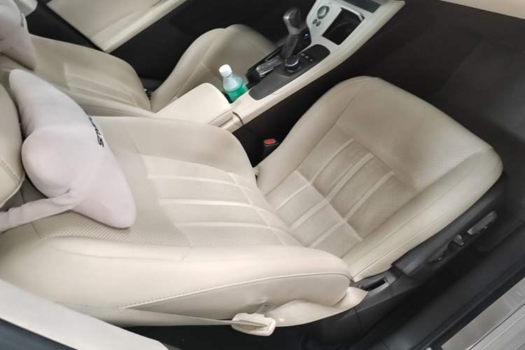 Used Lexus ES 2015 200 Elite Edition Right Front Seat