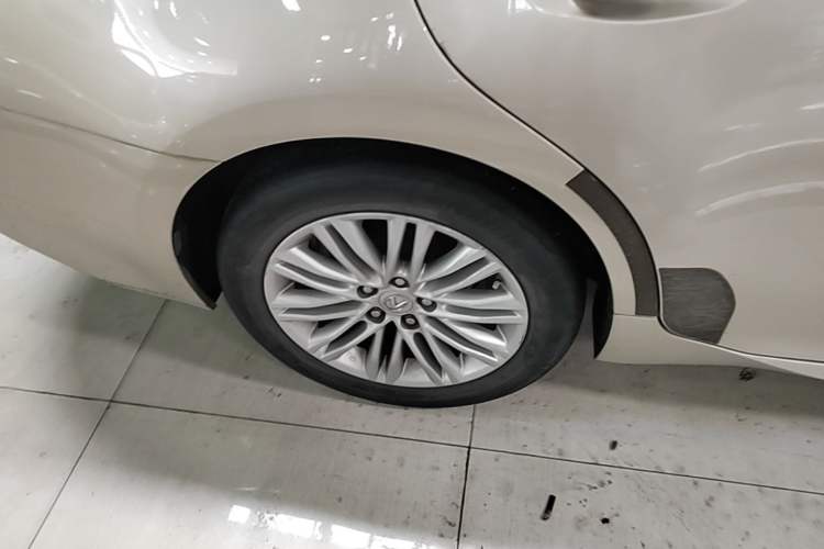 Used Lexus ES 2015 200 Elite Edition Right Rear Wheel Hub