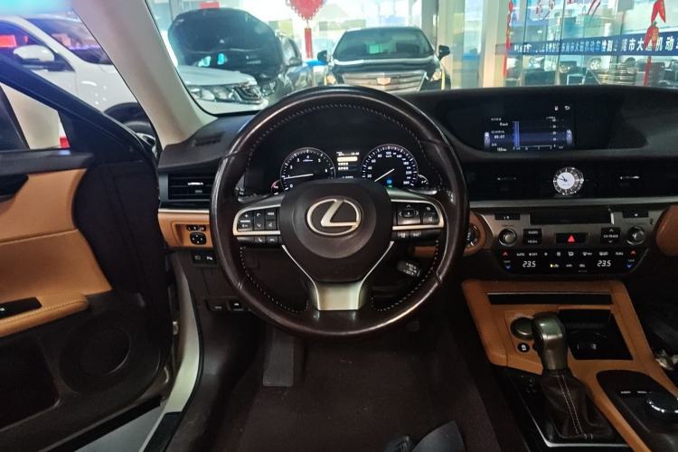 Used Lexus ES 2015 200 Elite Edition Steering Wheel