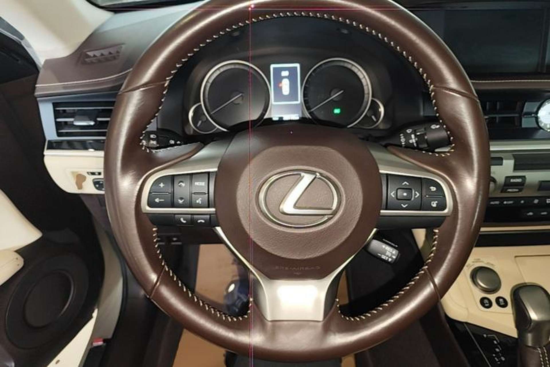 Used Lexus ES 2015 200 Elite Edition Steering Wheel