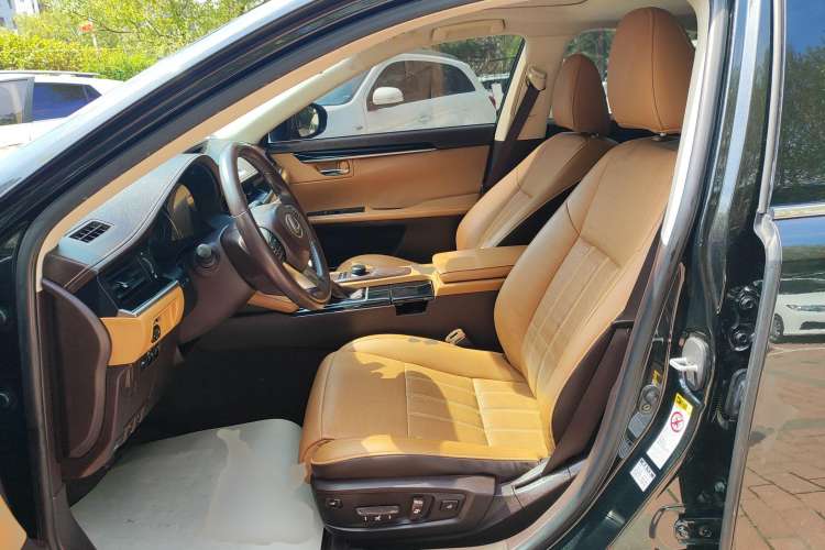 Used Lexus ES 2016 200 Midnight Special Limited Edition Left Front Seat