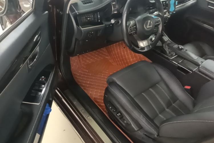 Used Lexus ES 2016 200 Midnight Special Limited Edition Driver Seat