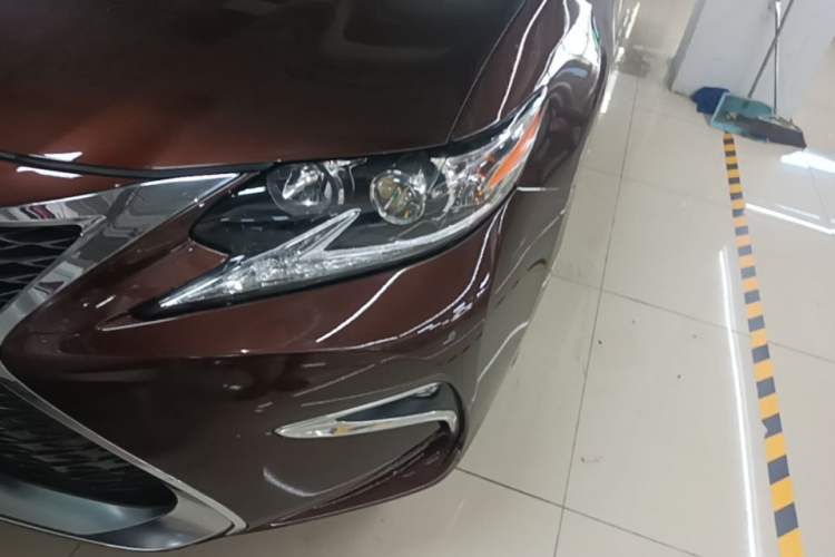 Used Lexus ES 2016 200 Midnight Special Limited Edition Left Front Headlight