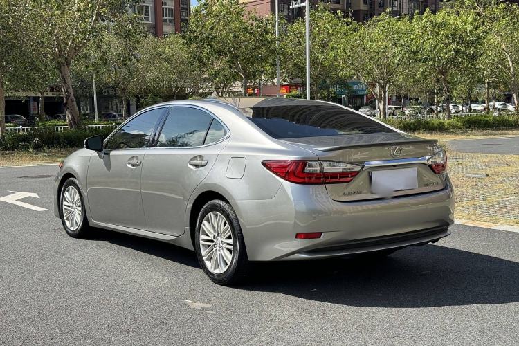 Used Lexus ES 2016 200 Midnight Special Limited Edition Exterior 3