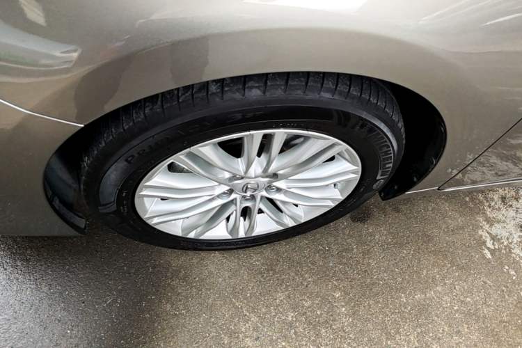 Used Lexus ES 2016 250 Midnight Special Limited Edition Exterior 4
