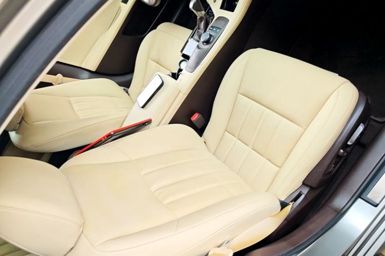 Used Lexus ES 2016 250 Midnight Special Limited Edition Right Front Seat