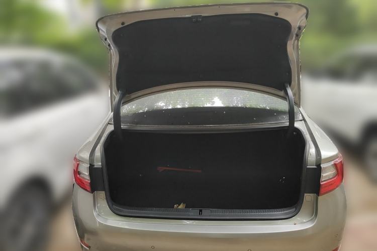 Used Lexus ES 2016 250 Midnight Special Limited Edition Trunk
