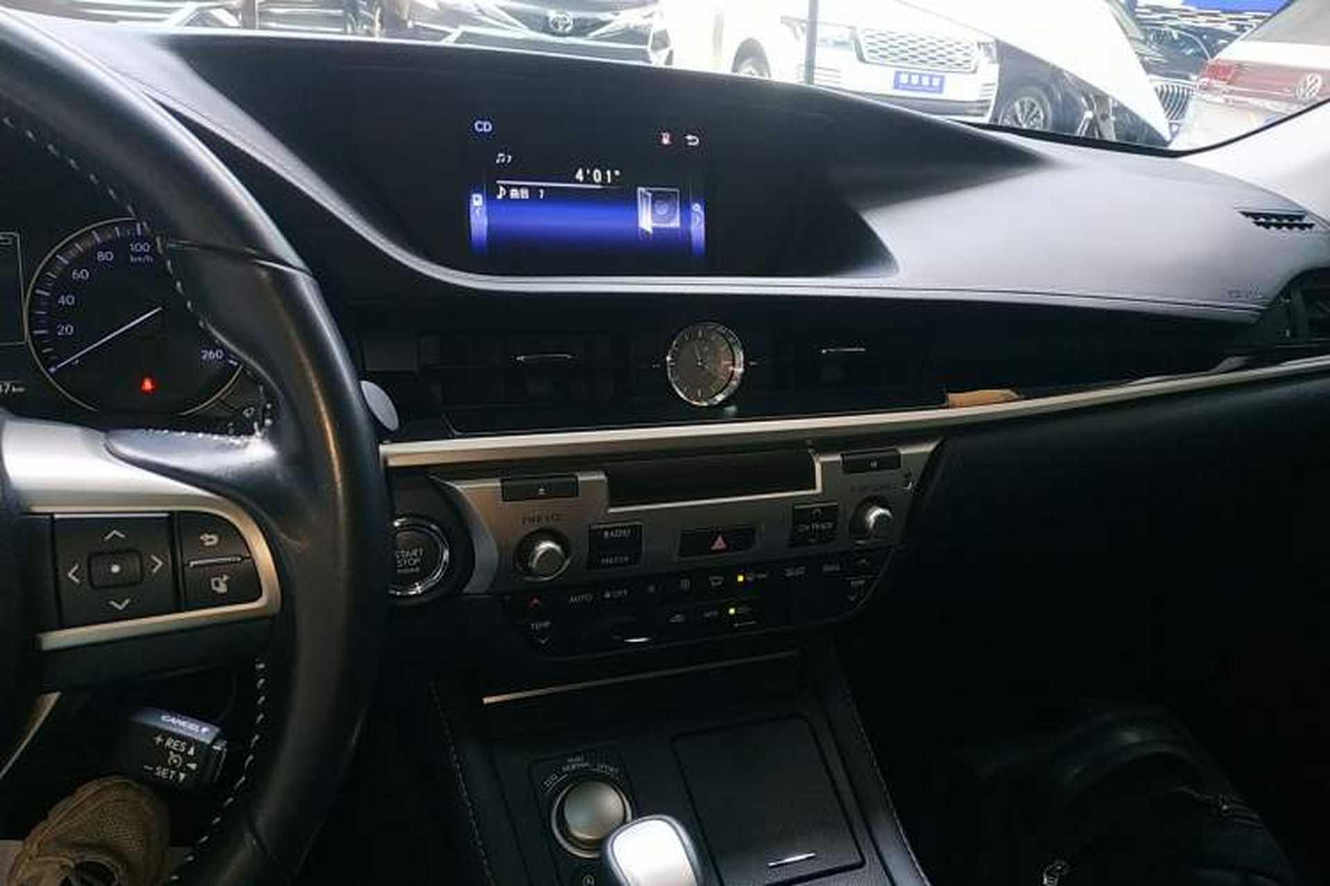 Used Lexus ES 2016 200 Midnight Special Limited Edition Audio And AC Panel