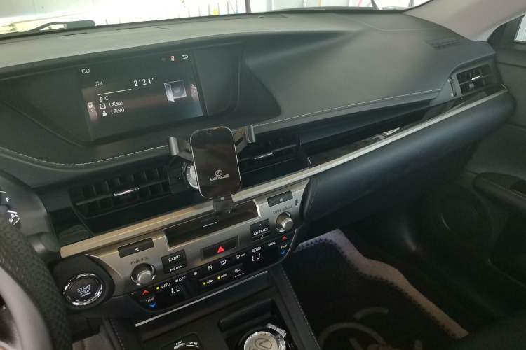 Used Lexus ES 2016 200 Midnight Special Limited Edition Audio And AC Panel