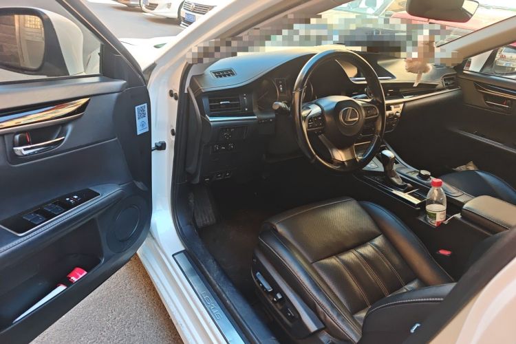 Used Lexus ES 2016 200 Midnight Special Limited Edition Driver Seat