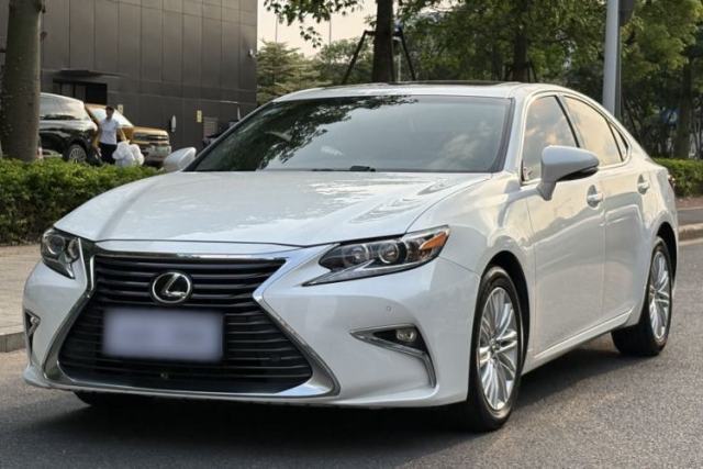Used Lexus ES 2016 200 Midnight Special Limited Edition