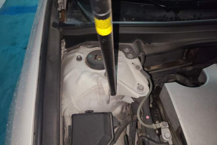 Used Lexus ES 2016 200 Midnight Special Limited Edition Engine Bay Right