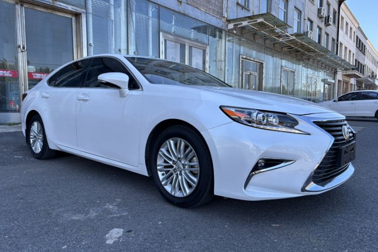 Used Lexus ES 2016 200 Midnight Special Limited Edition Exterior 1